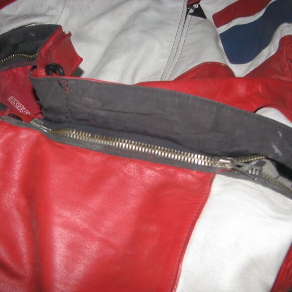 vintage Dainese Motocycle leather suit - Picture 7 of 13